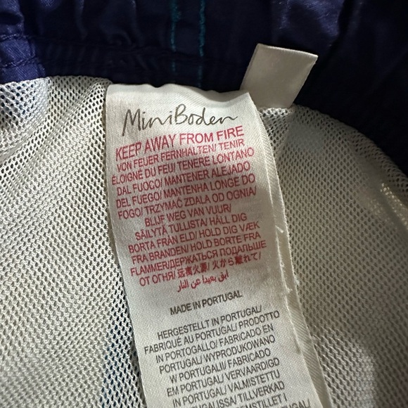 Mini Boden Boys Penguin Swimsuit Sz 3-4Y - Picture 4 of 4